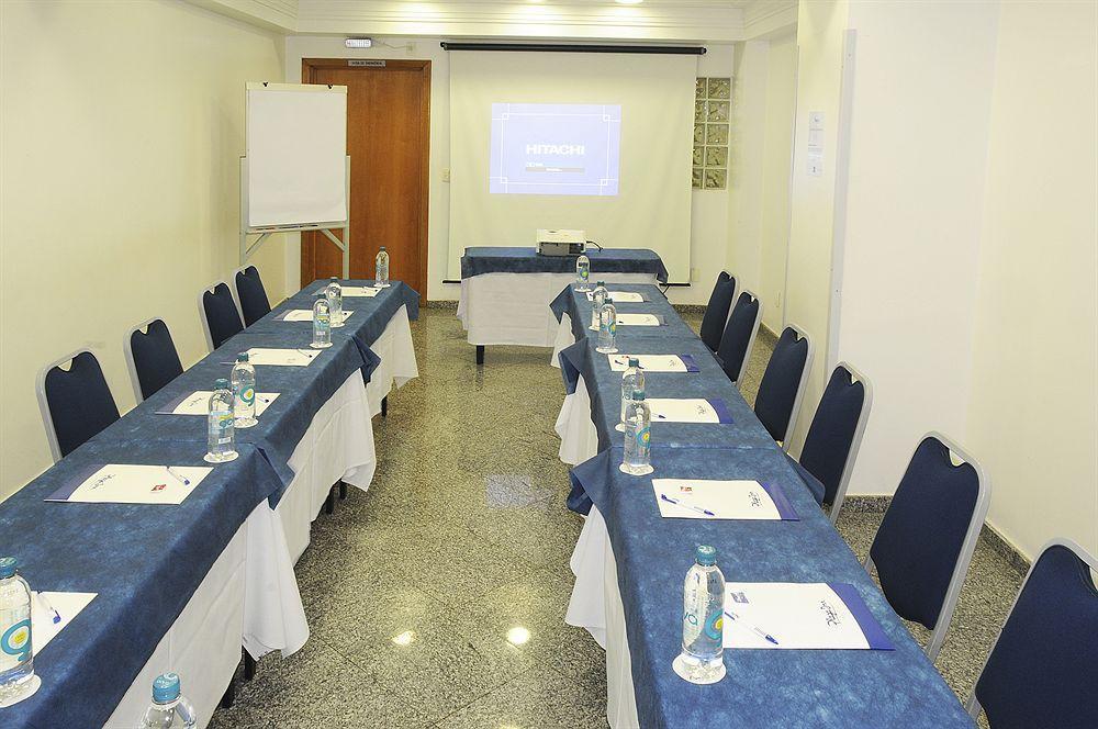 Oft Plaza Oeste Hotel Goiânia Extérieur photo