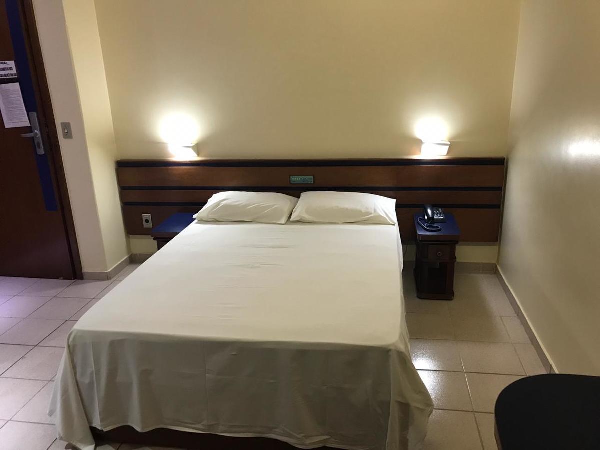 Oft Plaza Oeste Hotel Goiânia Extérieur photo